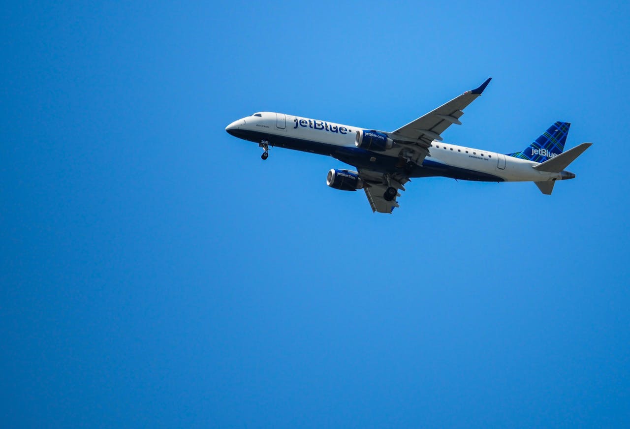Book JetBlue  Airlines Flights & Save More with GlobalReservationDesk